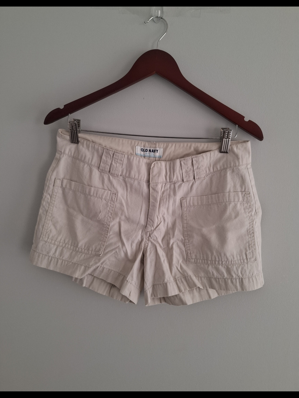 Old Navy Women's Beige Utility Shorts